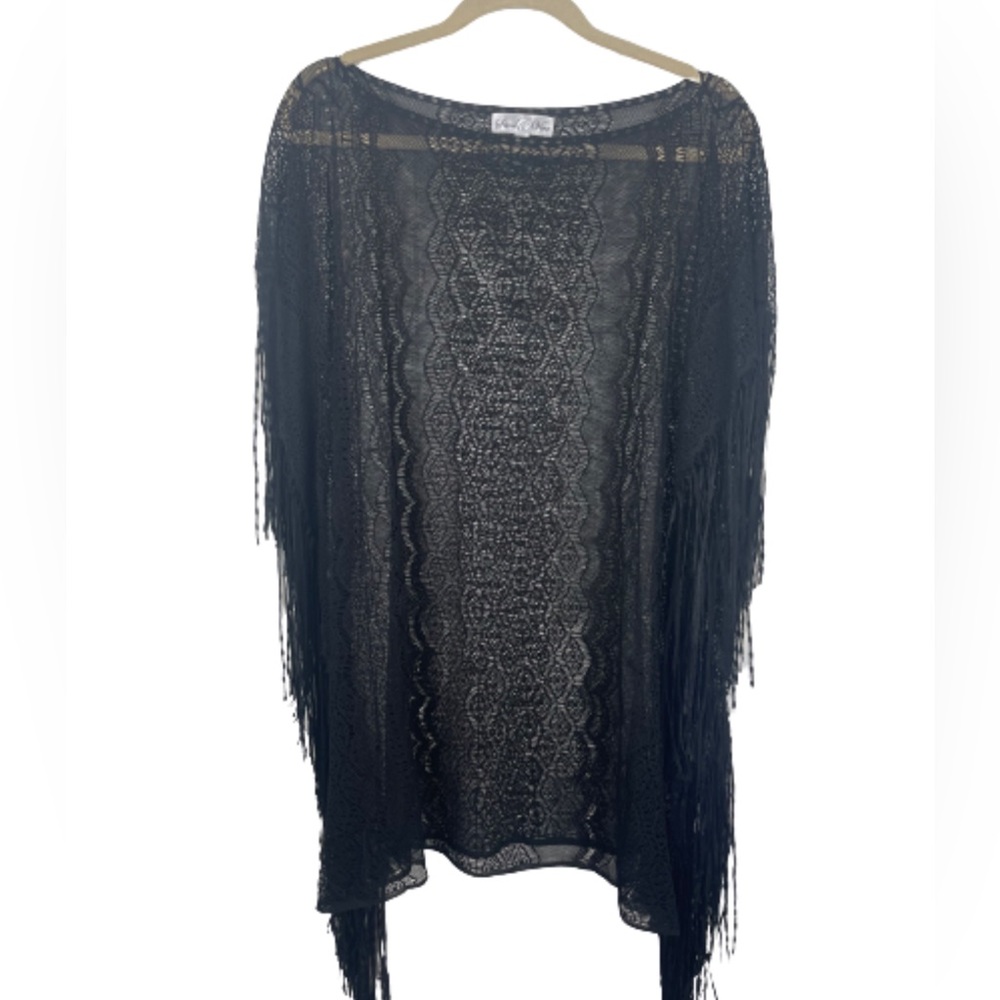 SET of 2 👯‍♀️ beach cover ups with fringe sleeves